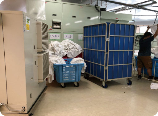 リネン工場の井戸水クーラー